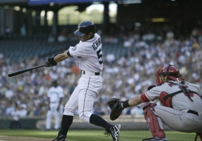 Ichiro560100584_Angels_v_Mariners.jpg